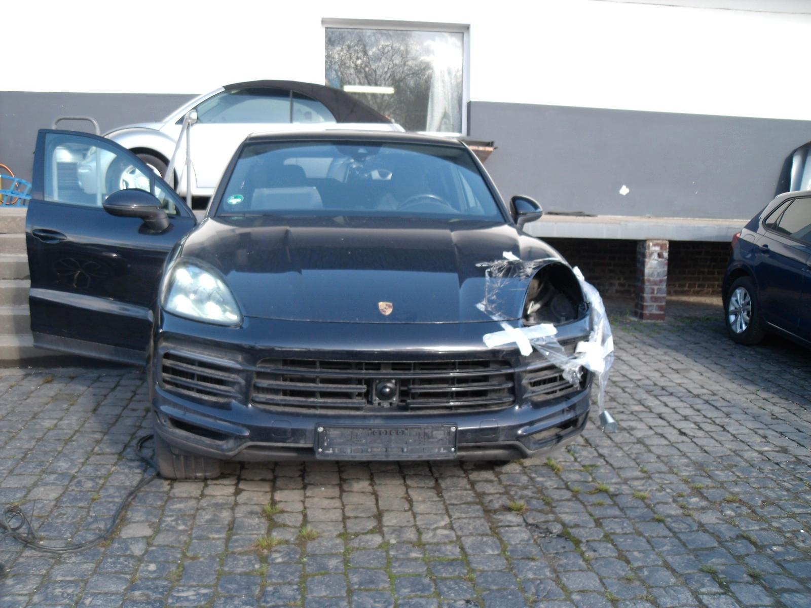 Porsche Cayenne Coupe