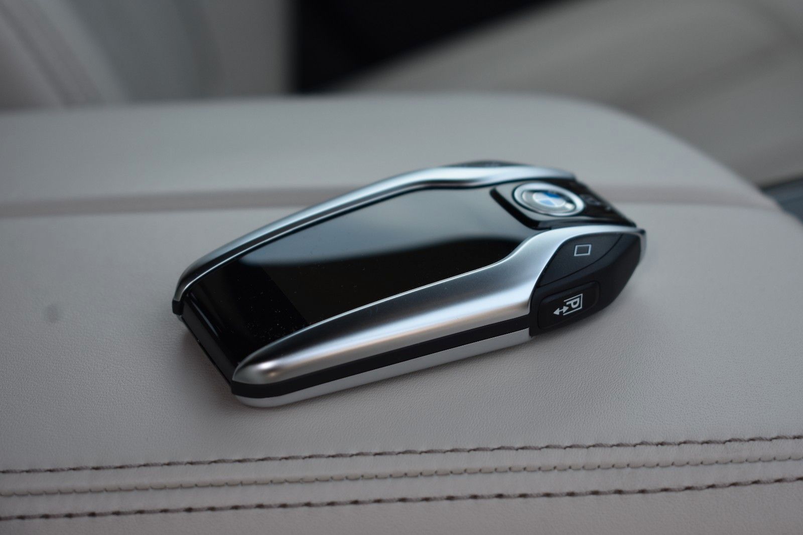 Fahrzeugabbildung BMW 530d Touring xDrive M Sport HUD AHK H&K Panorama