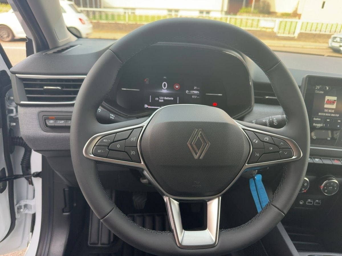 Fahrzeugabbildung Renault Clio Evolution SCe 65 GJR Klima Einparkhilfe