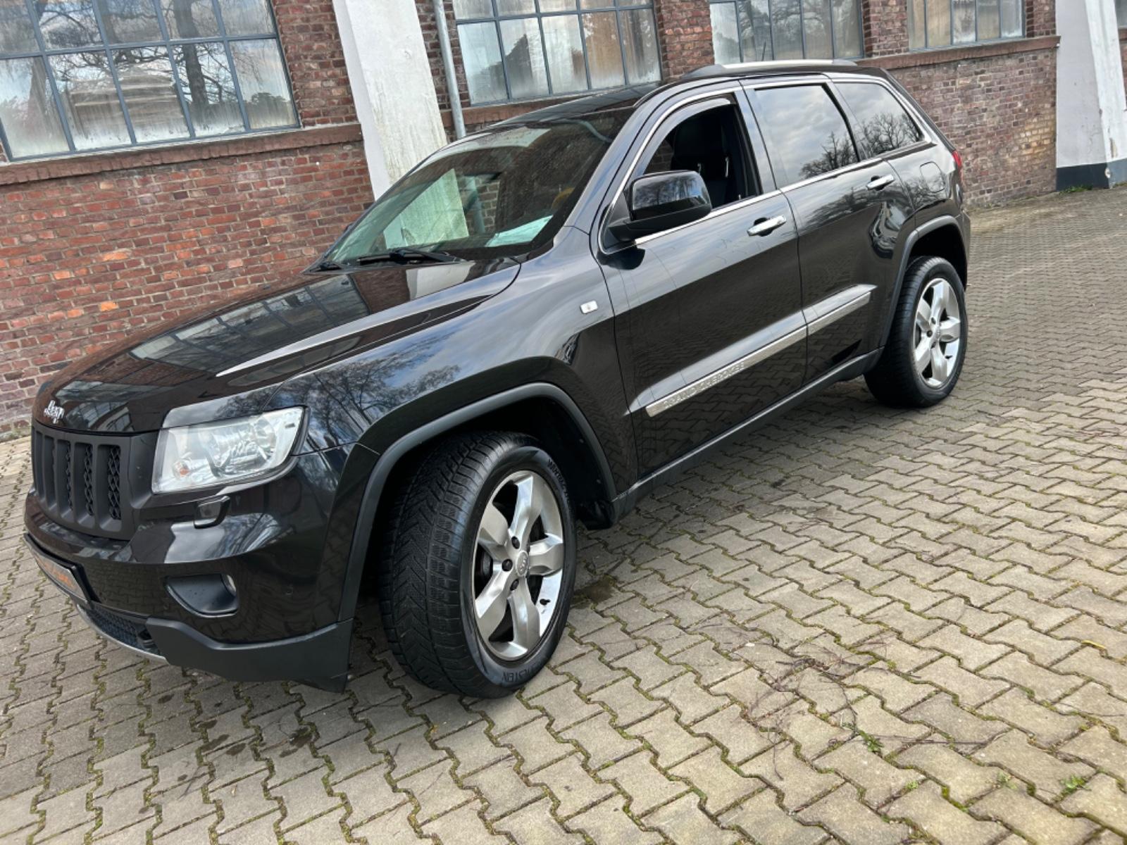 Jeep Grand Cherokee 5.7 V8 HEMI Overland*Xenon*Pano*