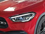 Mercedes-Benz GLA 200 d AMG+MBUX+PANO+MBEAM+NIGHT+AMBIENTE - mit Diesel-Antrieb: Rot, Scheckheftgepflegt, Geländewagen