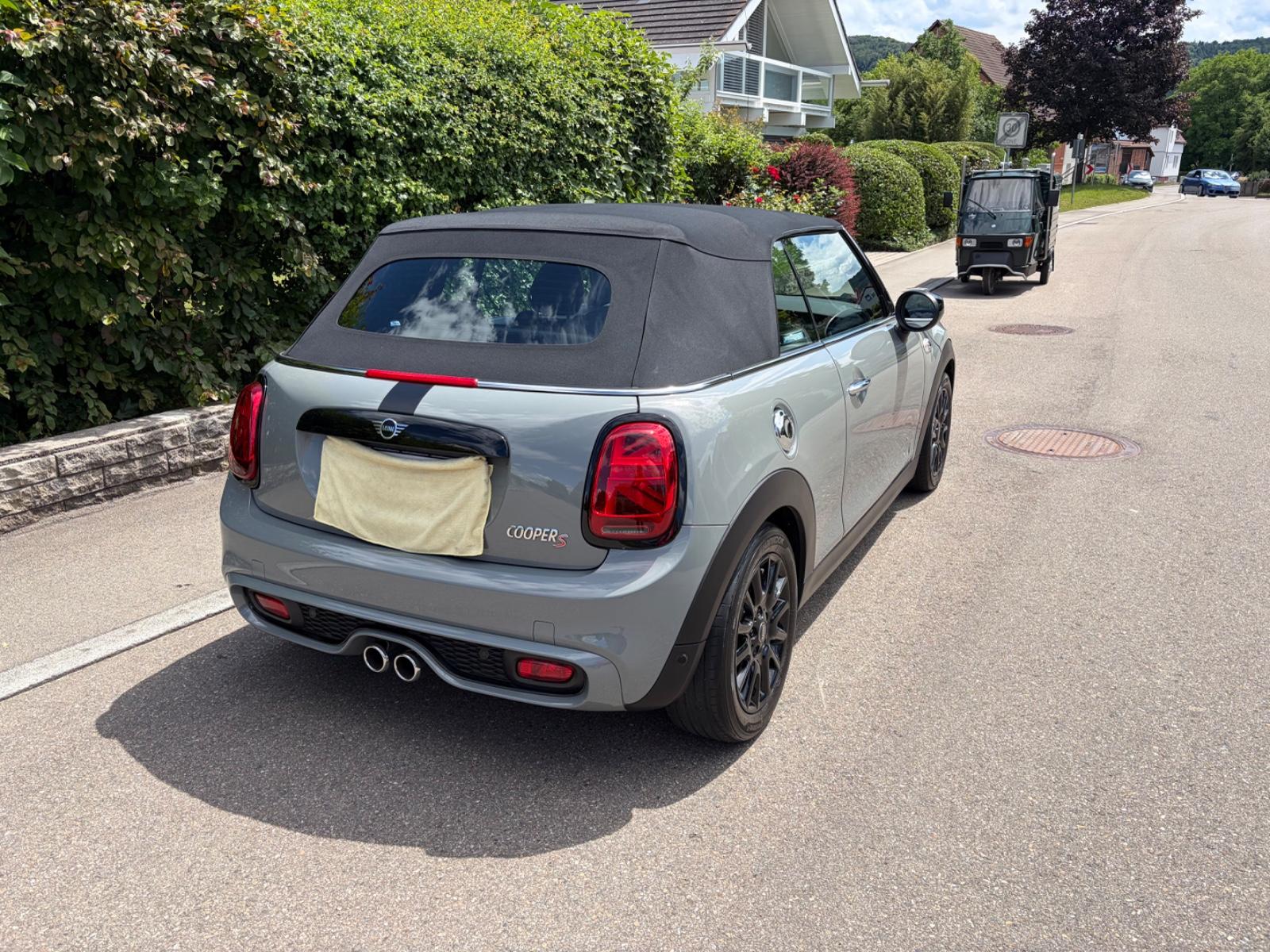 MINI Cooper S Cabrio Cooper S. Scheckheftgepflegt