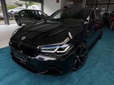 BMW M550 Baureihe 5 Lim. M550 i xDrive*Carplay*360Ka - BMW M550 Benzin Gebrauchtwagen