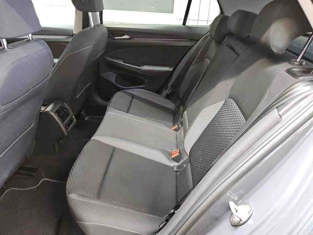 Volkswagen Golf - Bild 9