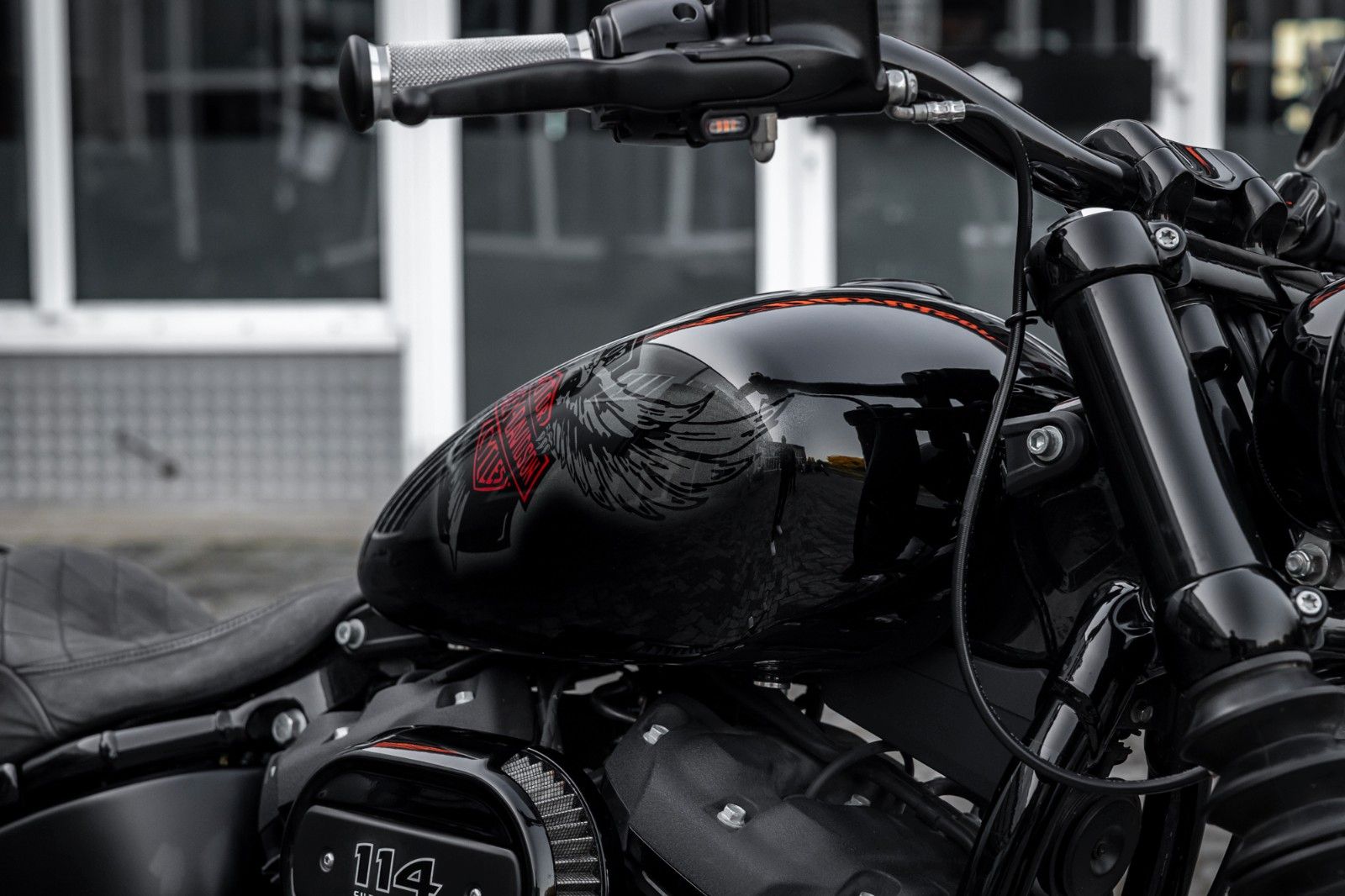 Fahrzeugabbildung Harley-Davidson FXBBS STREET BOB Softail 114 CUI - JEKILL&HYDE