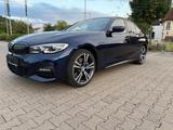 BMW 330eMSport Autom. 360°. H/K HUD DrivAs.Schiebed. - BMW 3er Reihe: E36