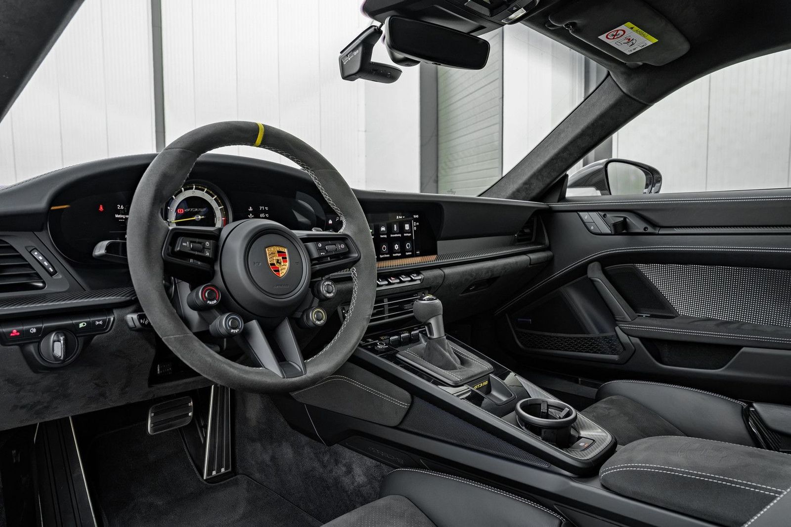 Porsche 992 (992) GT3 RS - Pure White - Carbon - BOSE - imagem 3
