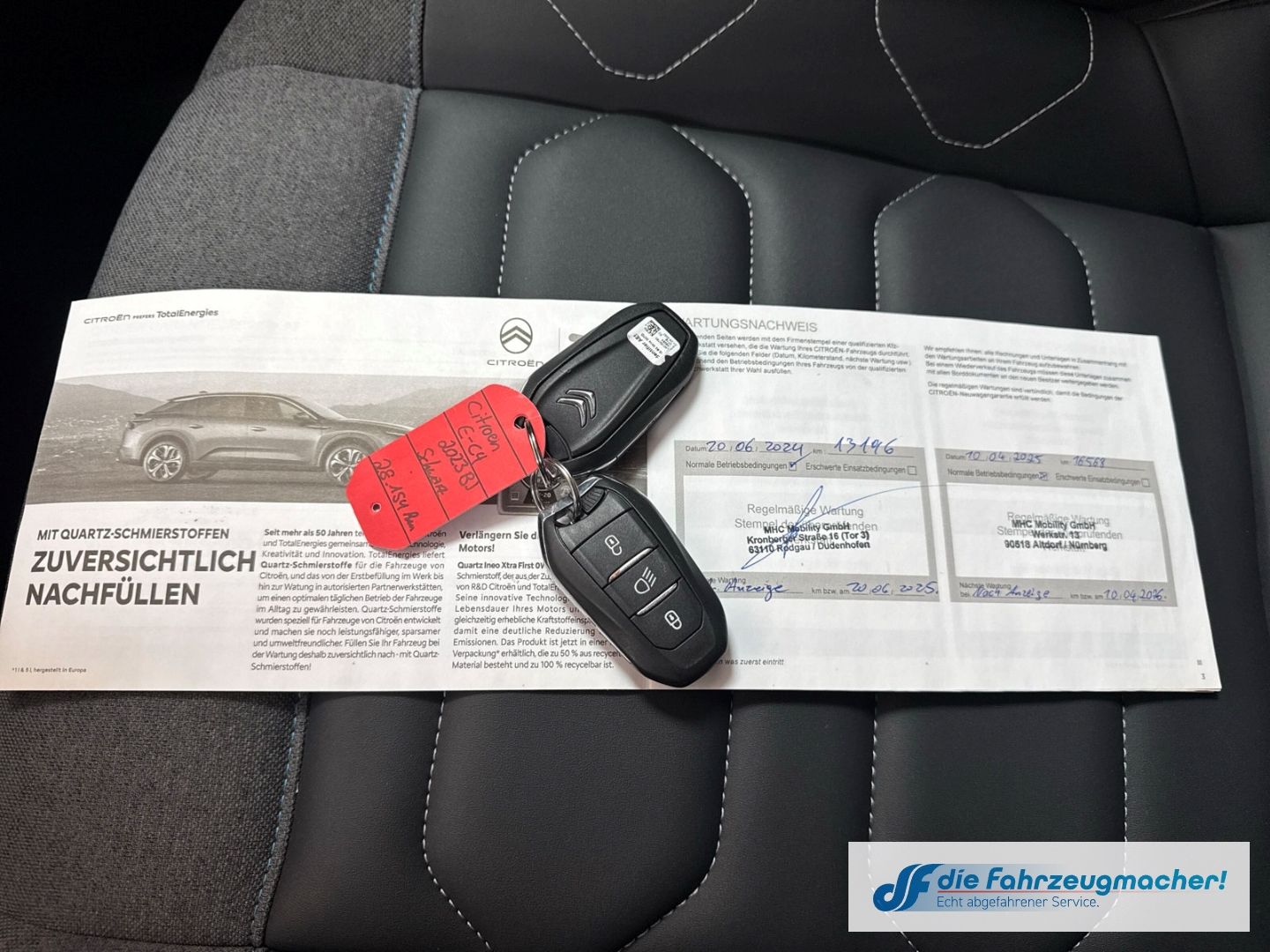 Fahrzeugabbildung Citroën C4 E- Shine HUD Navi 360 Kamera LED Apple CarPla