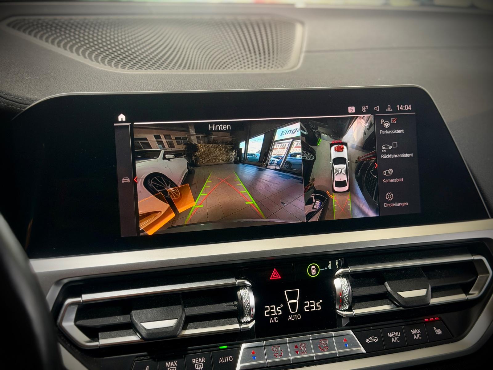BMW 330 i xDrive Lim. Luxury Line|1.HAND|NAVI|LEDER|