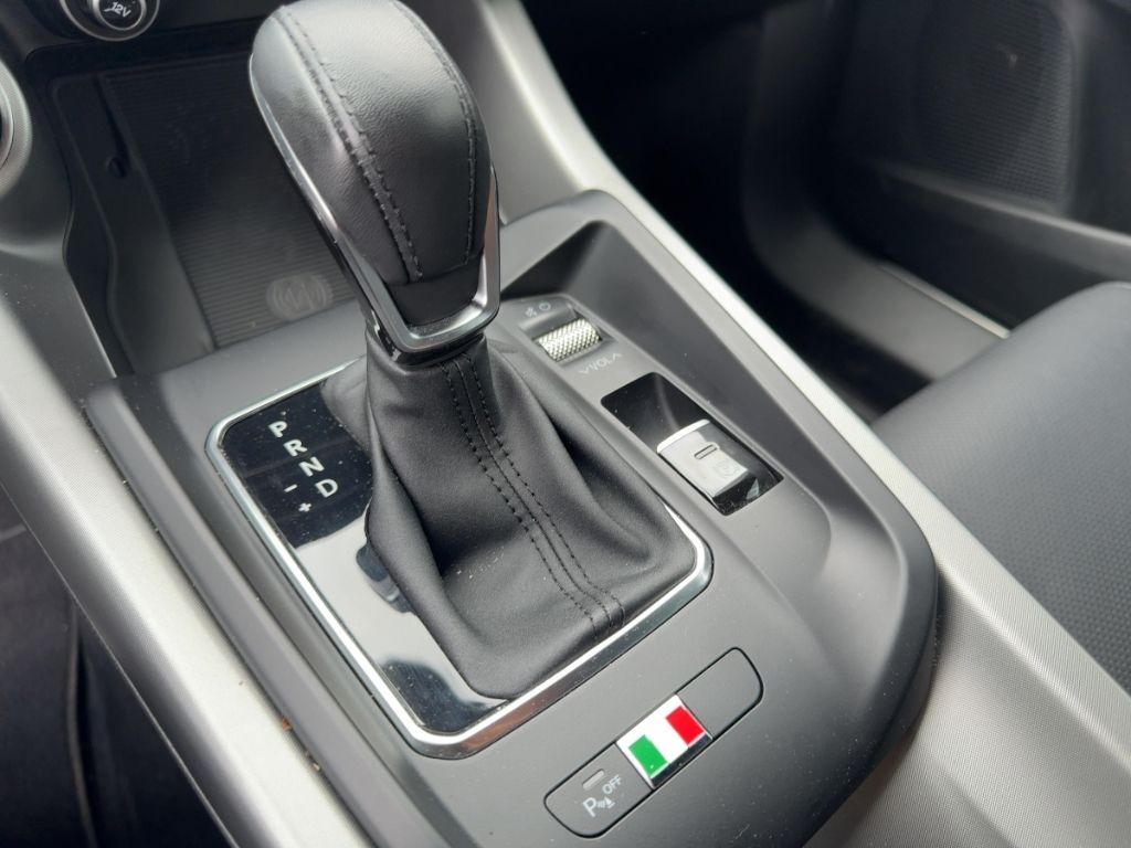 Fahrzeugabbildung Alfa Romeo Tonale VELOCE 1.5 VGT MATRIX PANO MEMORY