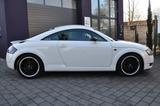 Audi TT Coupe 1.8T * WEISS - Borbet - Soundanlage * - Audi TT in Mannheim