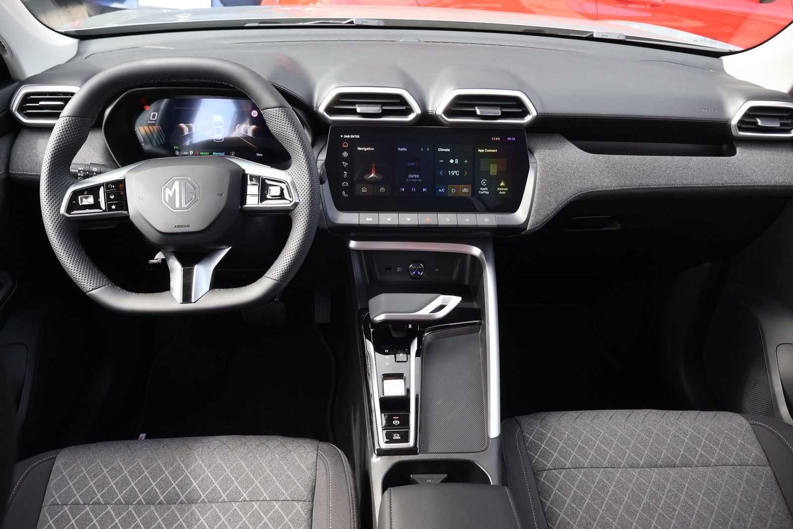 MG ZS