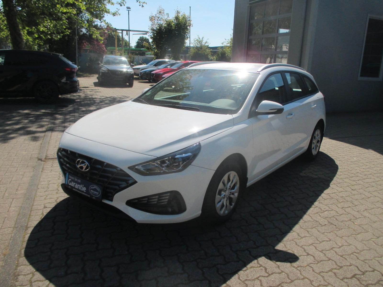 Hyundai i30 cw Pure+Sitzh.Lenkradh. ab 149,-