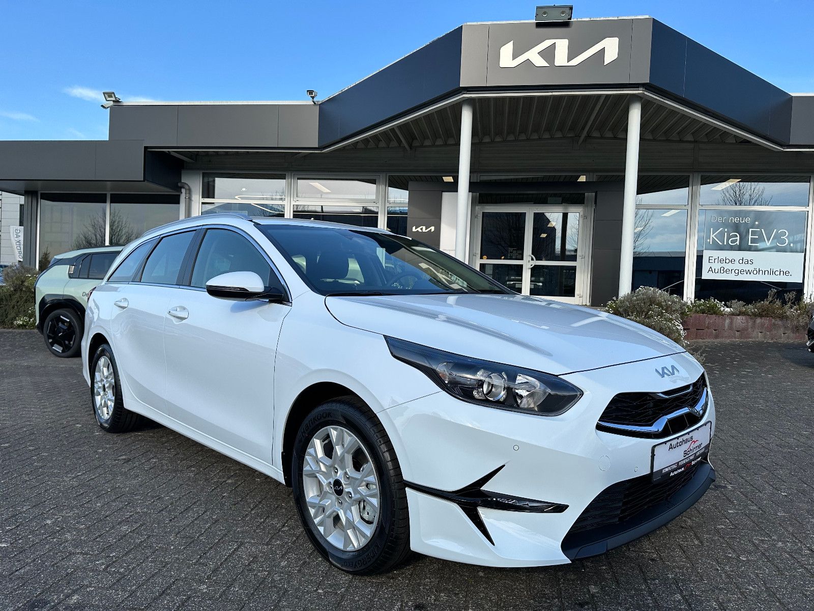 Fahrzeugabbildung Kia cee'd Sportswagon 1,5 T-GDI MT Ultimate