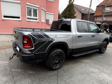 Dodge RAM - 8