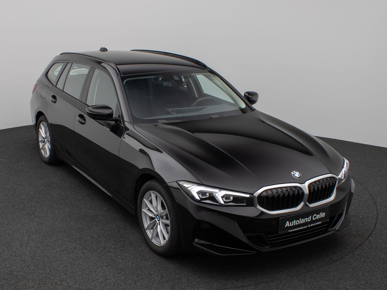 Fahrzeugabbildung BMW 318i Kamera DAB HiFi Widscreen DrivAssist Alarm