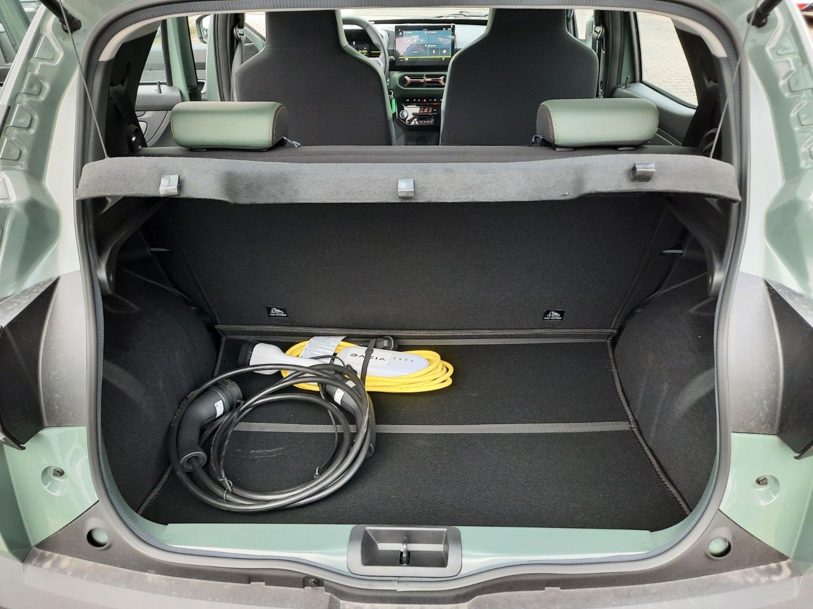 Dacia Spring - Bild 10