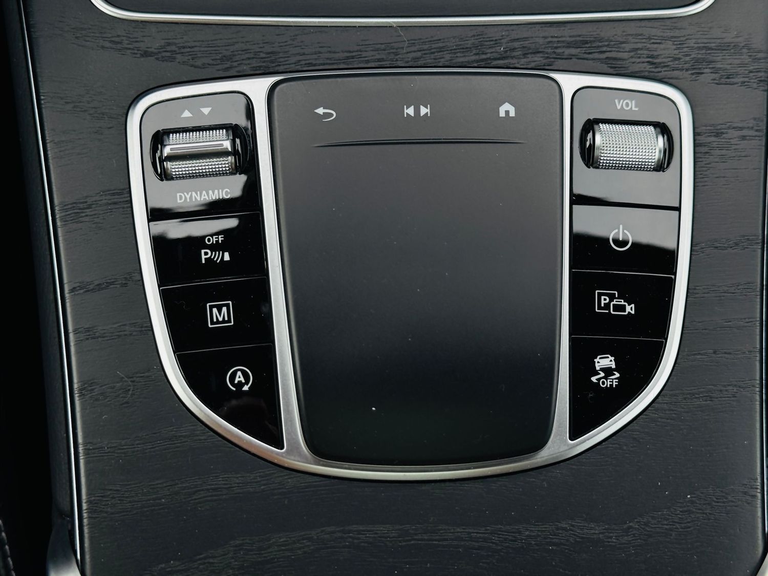 Fahrzeugabbildung Mercedes-Benz GLC 220 d 4M AMG, Panodach, AHK schw, PTS, RFK,