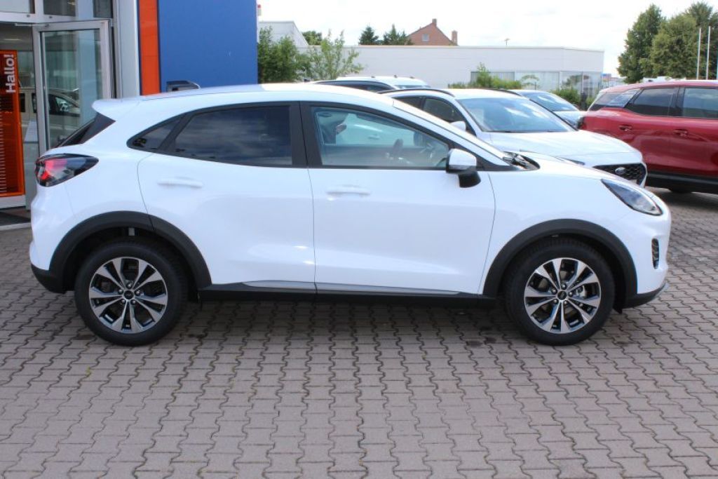 Fahrzeugabbildung Ford Puma TITANIUM