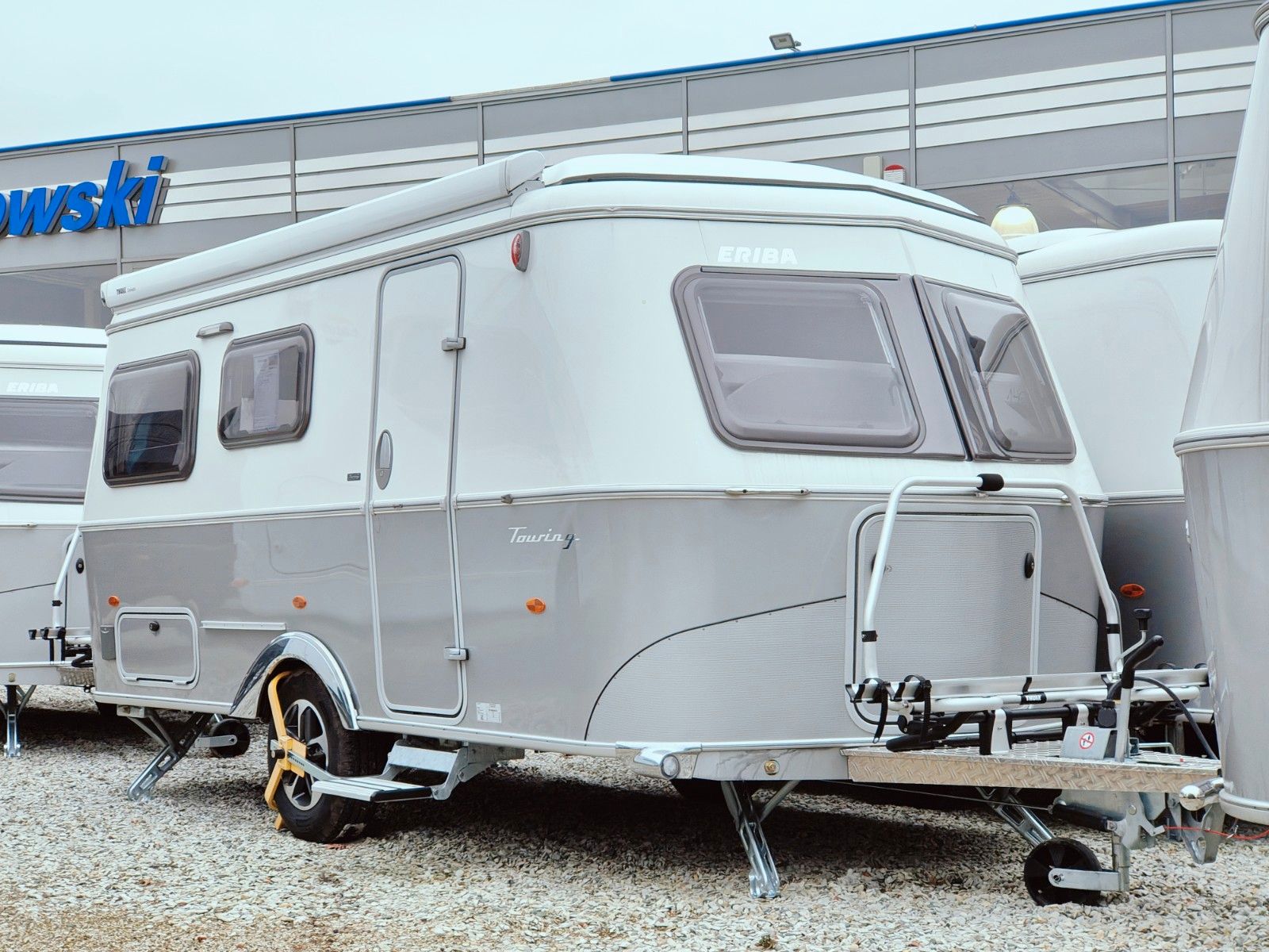 Fahrzeugabbildung HYMER / ERIBA / HYMERCAR Touring 560 Urban - SIE SPAREN 4.024€ !!!