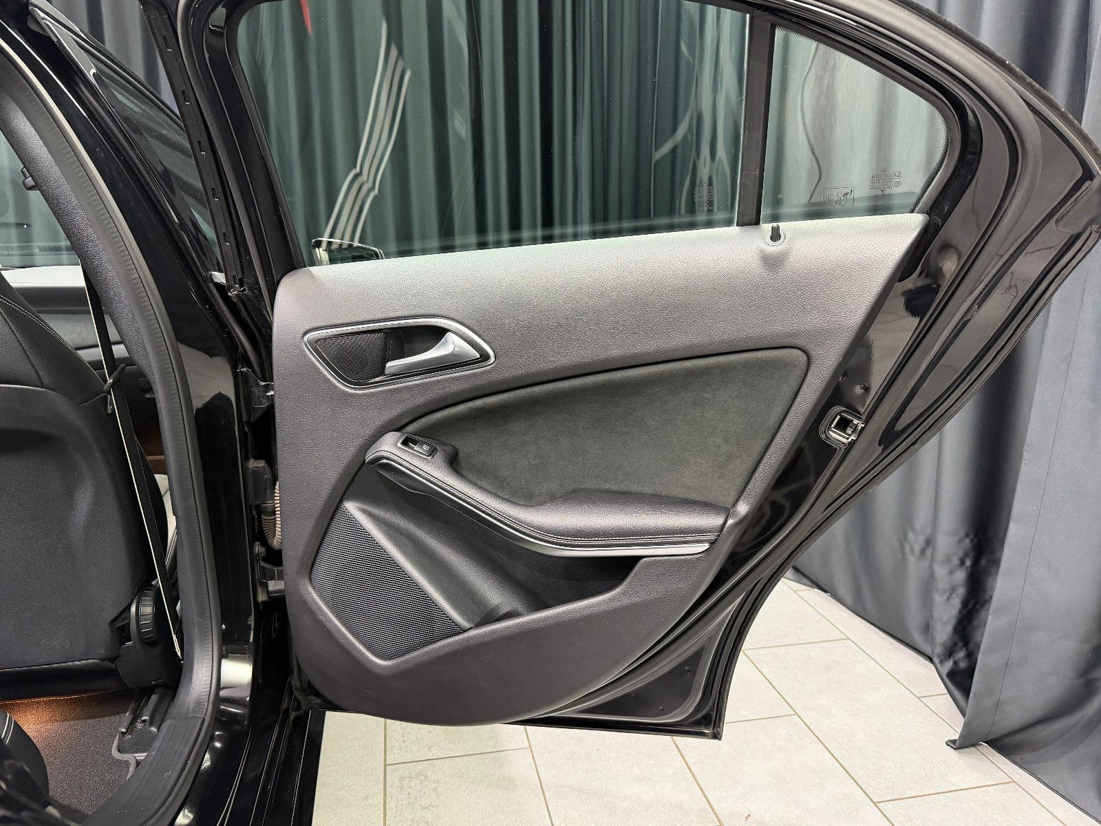 Fahrzeugabbildung Mercedes-Benz A 200 CDI|AMG-LINE|7G AUTOMATIK|NAVI|KAMERA