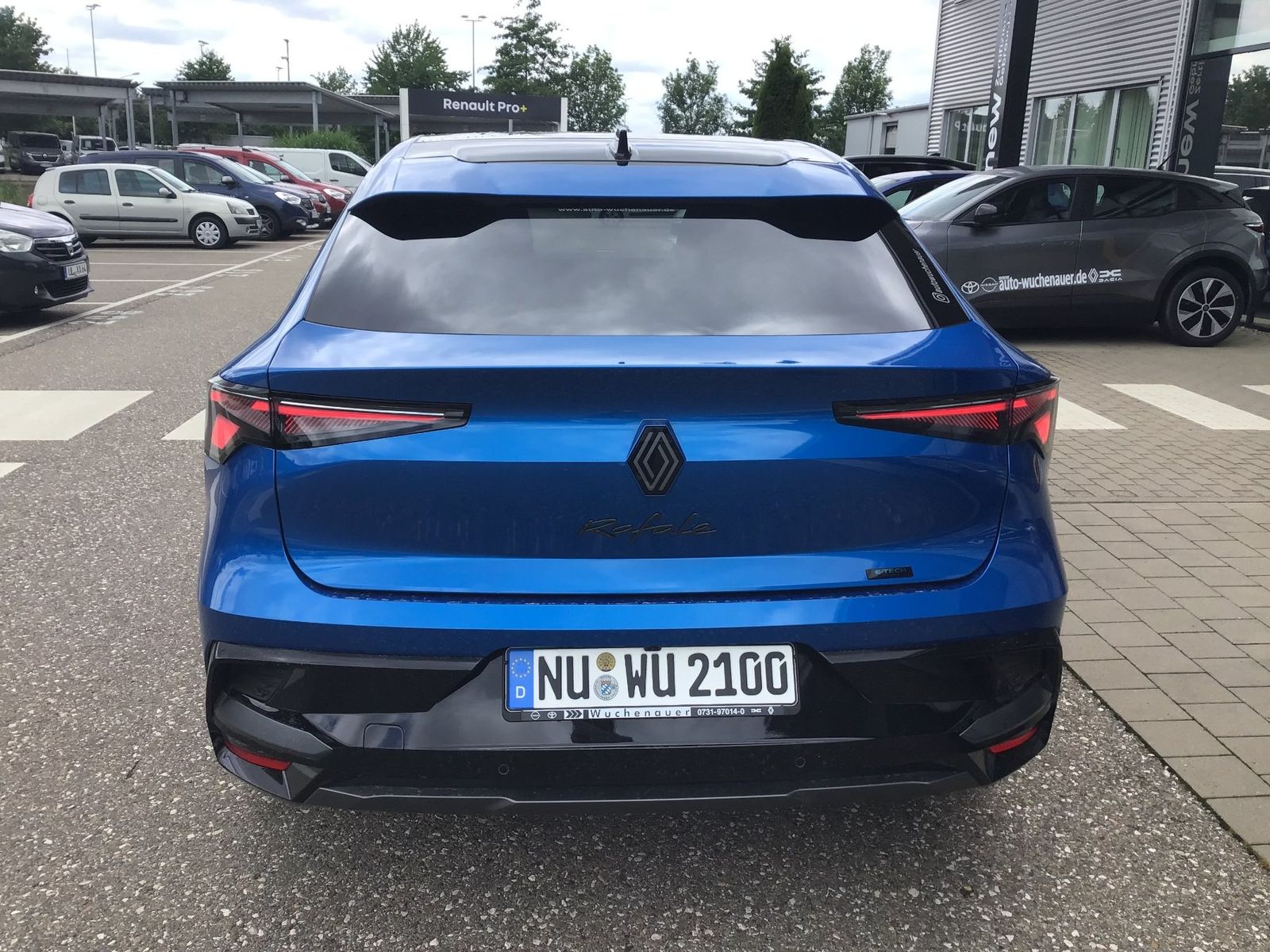 Fahrzeugabbildung Renault Rafale E-TECH FULL HYBRID 200 ESPRIT ALPINE