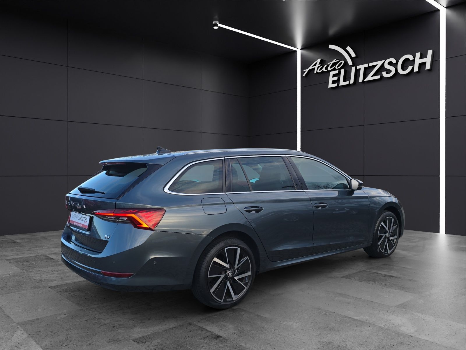 Fahrzeugabbildung SKODA Octavia Combi First Edition iV 1.4 ACC KAMERA LE