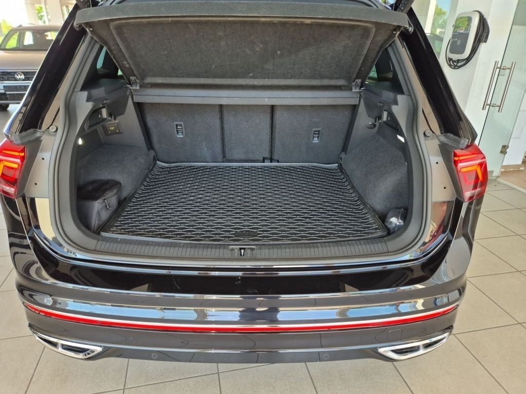 Tiguan 1.5 TSI R-Line *DSG*AHK*MATRIX-LED*HEAD U