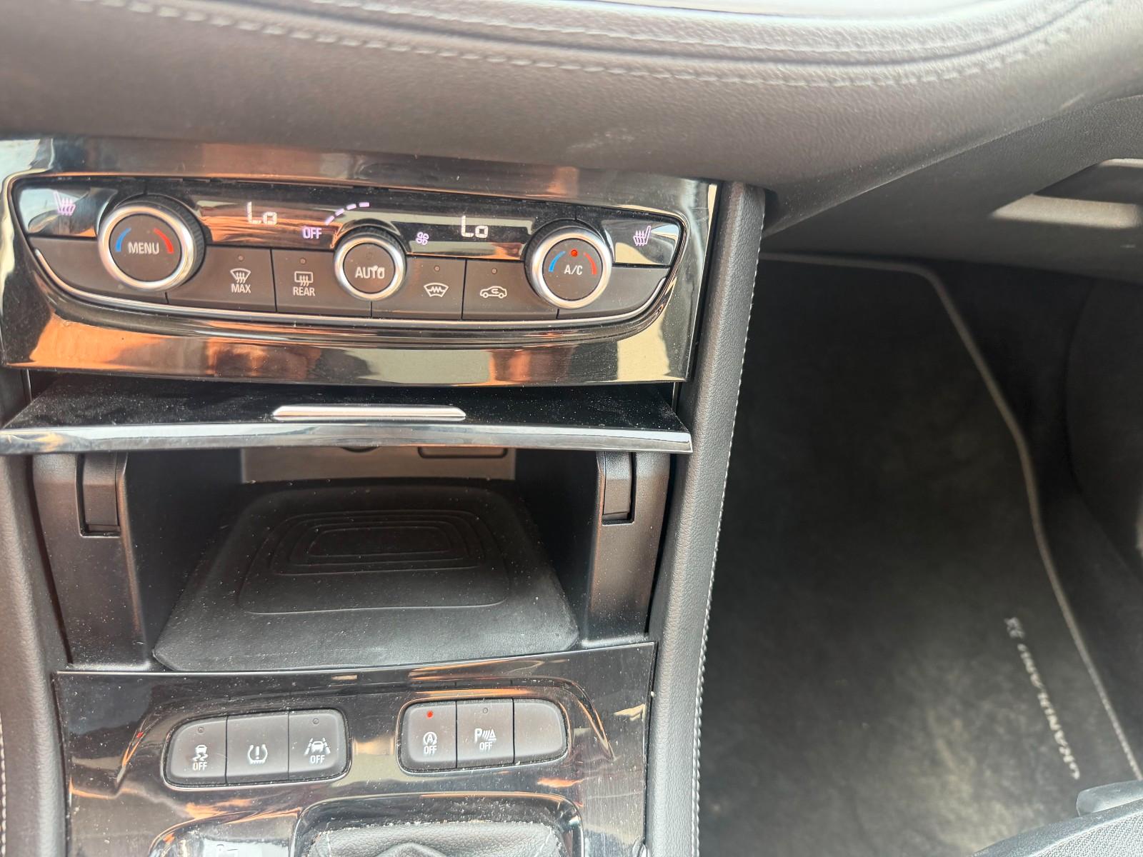 Opel Grandland (X)*Auto*Navi*RFK*Pano*AHK*LED*TÜV*Gar