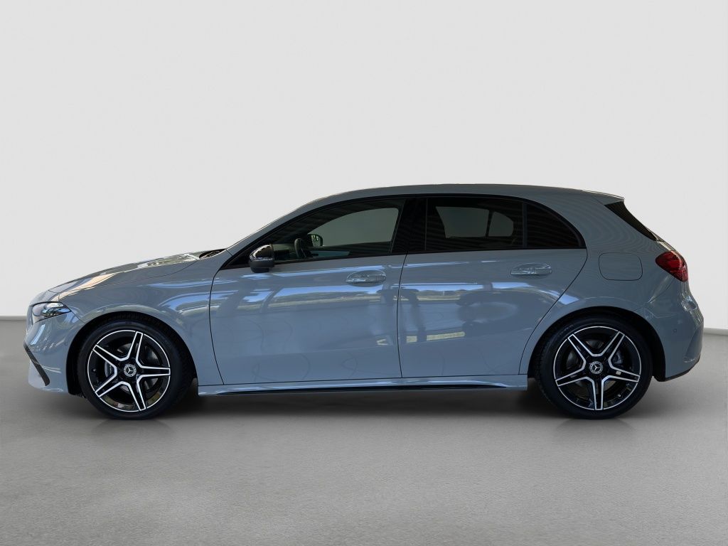 Fahrzeugabbildung Mercedes-Benz A 200 AMG*NIGHT*AHZV*RFK*LENKRHZG*DAB*AMBIENTE*