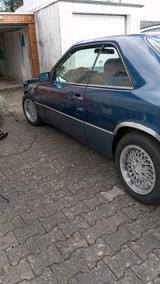 Mercedes-Benz Mercedes 230ce  W124 - Mercedes-Benz 230: Ce W124