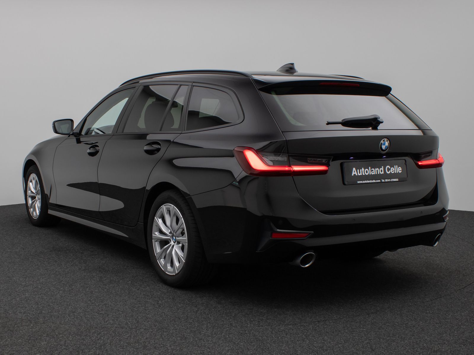 Fahrzeugabbildung BMW 320d xD DAB CockPitPro Geschwindigkeitsreg AHK