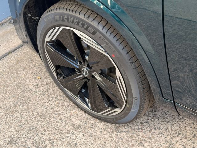 Fahrzeugabbildung Nissan Qashqai 1.3 DIG-T Xtronic N-Design*KomfortP*20`