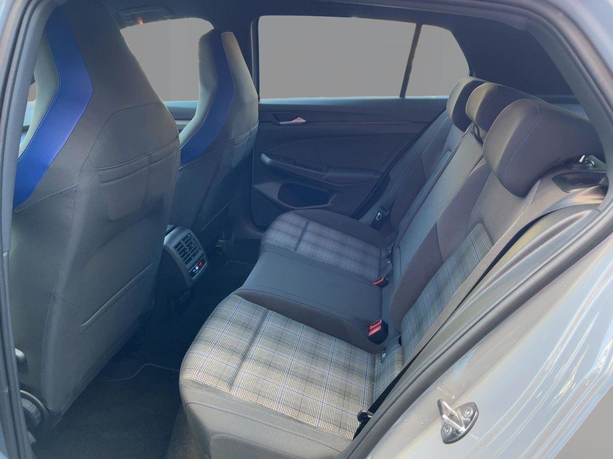 Volkswagen Golf - Bild 10