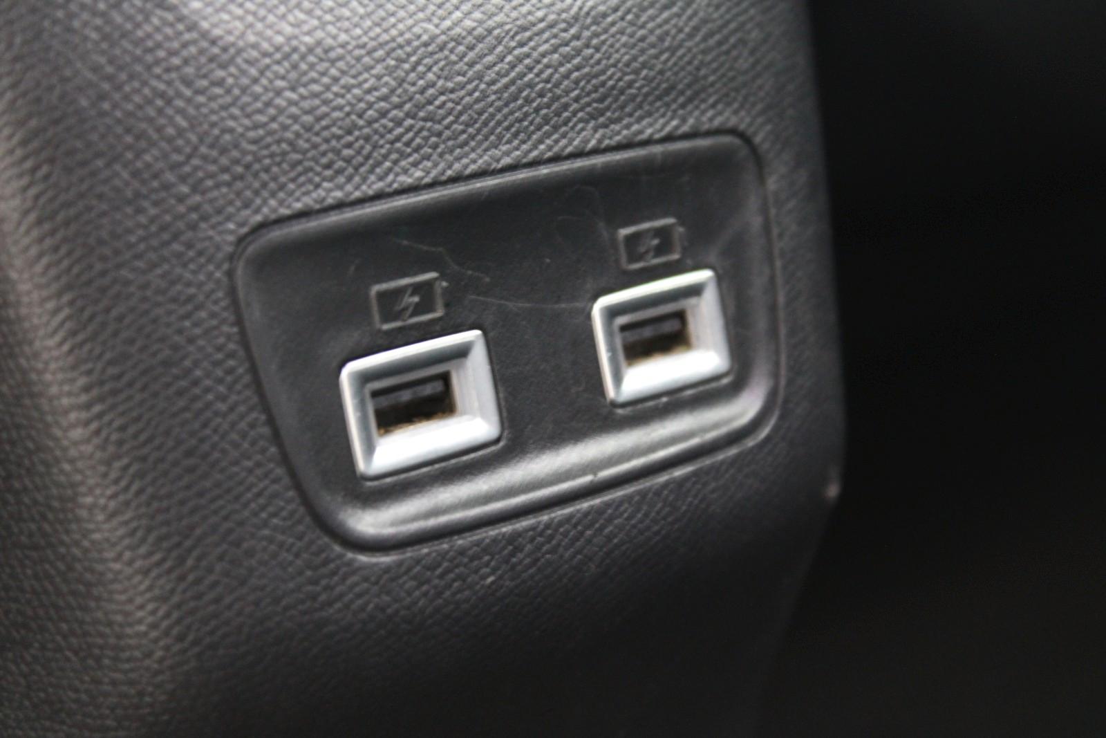Peugeot 2008 GT-Line *1.Hand*Inspektion Neu*Leder*Kamera, миниатюра 11
