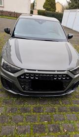 Audi A1 40 TFSI S tronic Sportback - - Audi A1: Von Privat