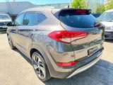 Hyundai TUCSON 1.6 Advantage Aut/Klima/Sitzheizung - gebrauchte Hyundai TUCSON aus dem Jahr 2017