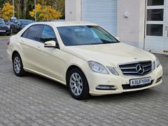 Fahrzeugabbildung E 200 NGT BlueEfficiency NGD