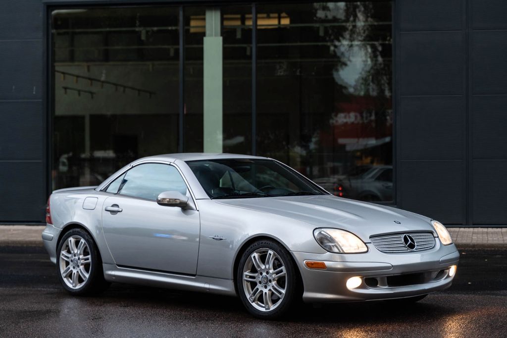 Mercedes-Benz SLK 320