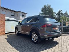 Tiguan Highline  4Motion  2x R-Line