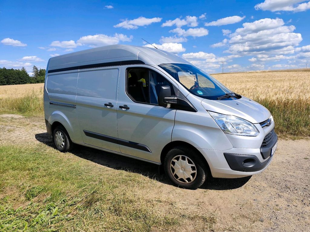 Image of Ford Transit Custom