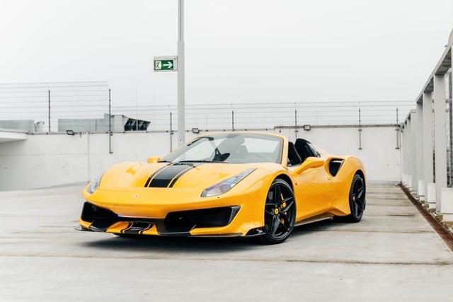 Ferrari 488 Pista Spider*1.Hand*Deutsch*Carbon*Voll
