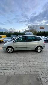 Renault Megan Scenic 2.0 Otomatik Benzin - gebrauchte Renault Megane aus dem Jahr 2002