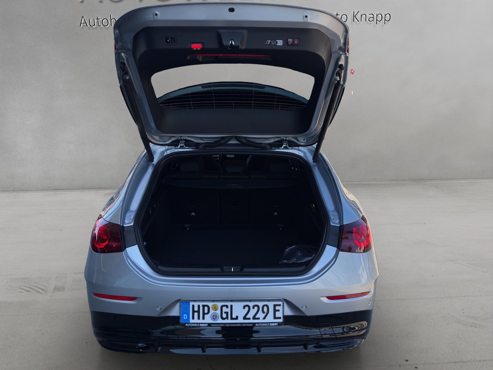 Fahrzeugabbildung Mercedes-Benz CLA 350 4M EQ AMG Plus Burm3D KeyGo DISTRO AHK