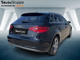 Audi A3 Sportback Attraction 2.0 TDI NAV+PDC+XENON+SH - Audi A3: Schwarz, Sportback