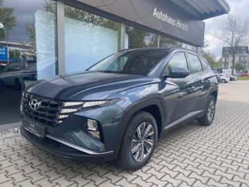 Fahrzeugabbildung Hyundai TUCSON HEV 1.6 T-GDi 230PS 6-AT 2WD Select NAVI