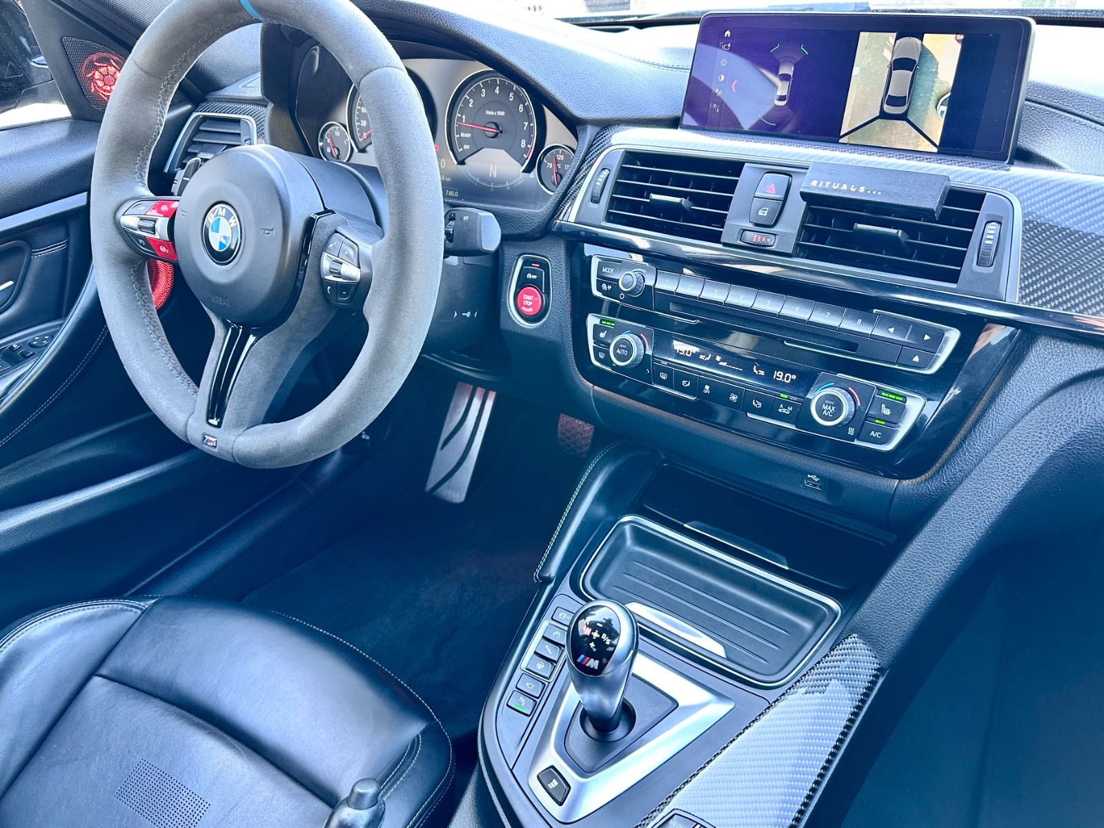 Fahrzeugabbildung BMW M3 Competition *BRD+M-Drivers+Carbon+Voll+KW*