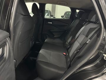 Nissan Qashqai - 10