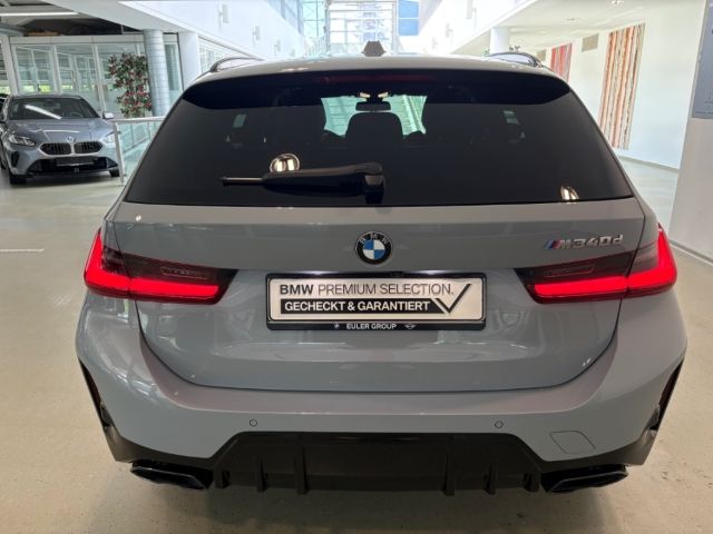 BMW M340d xDrive Tour. M Sport 19'' Pano Innov. Comf foto 4