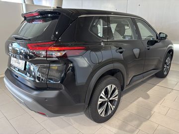 Fotografie des Nissan X-Trail 1.5 VC-T Mild-Hybrid Xtronic Navi RFK WP